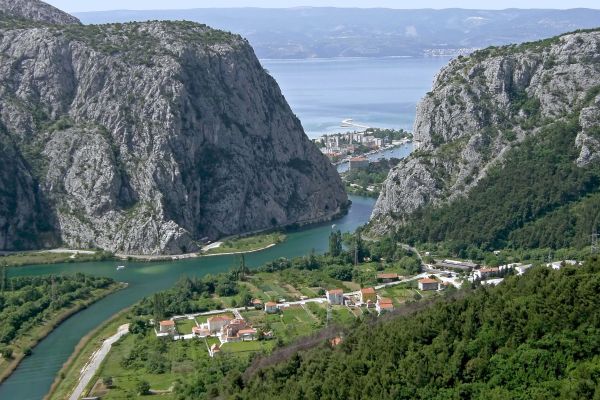 Pansion Begic (Omis)